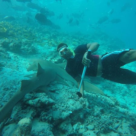 Arena Lodge Sky Maafushi Ngoại thất bức ảnh