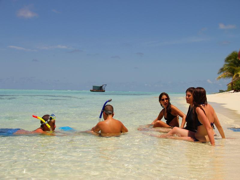 Arena Lodge Sky Maafushi Ngoại thất bức ảnh
