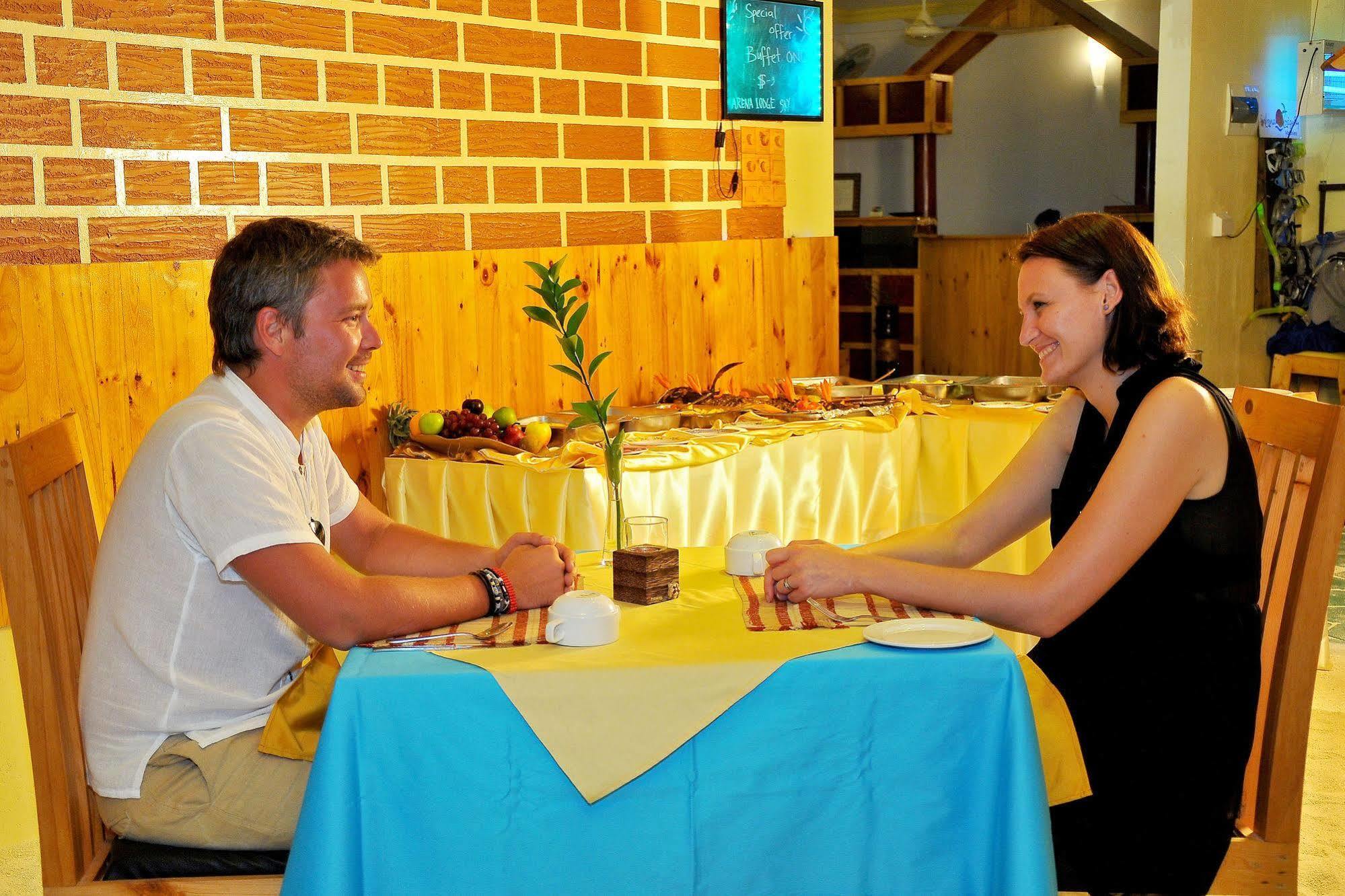 Arena Lodge Sky Maafushi Ngoại thất bức ảnh