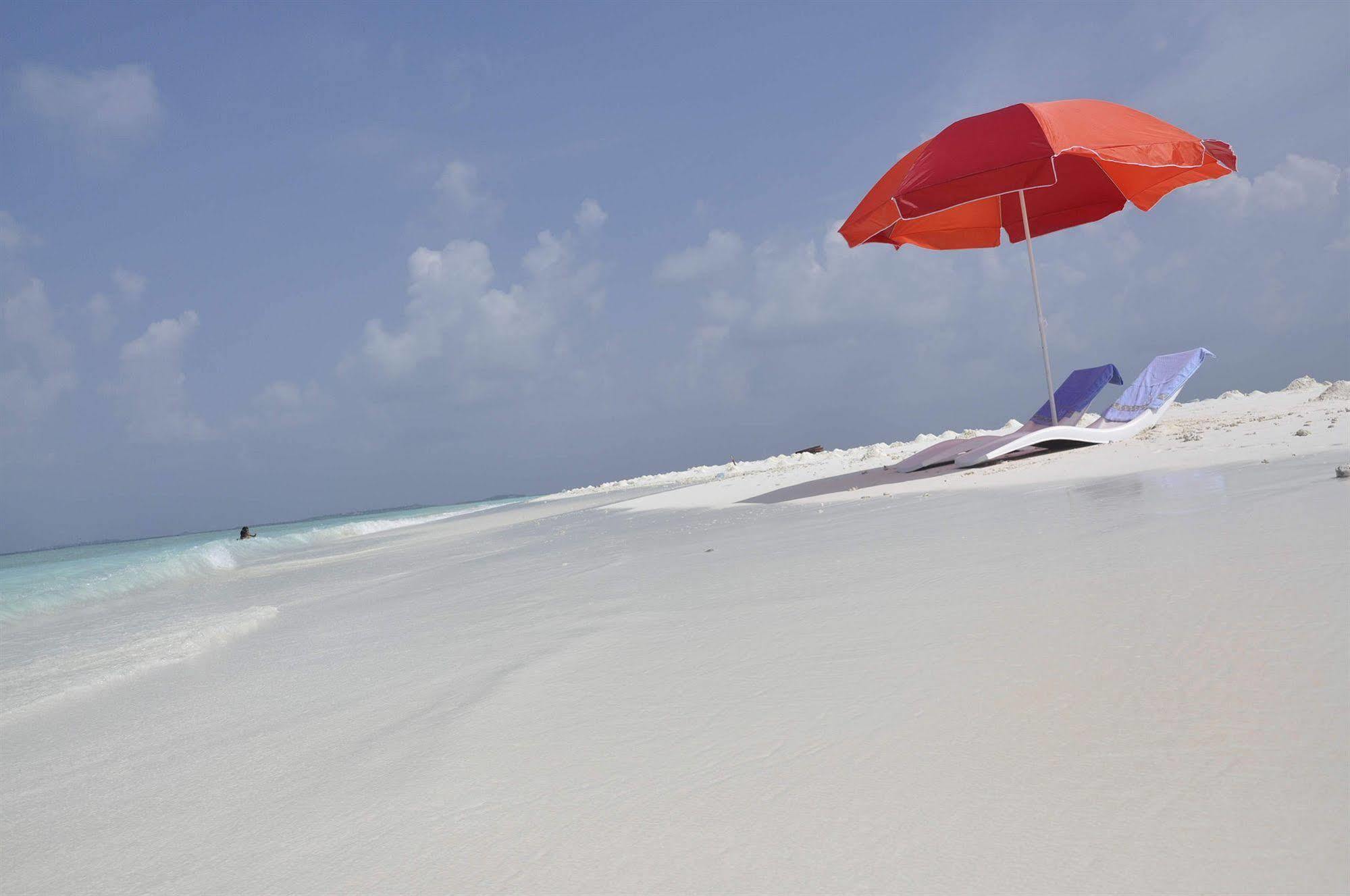 Arena Lodge Sky Maafushi Ngoại thất bức ảnh