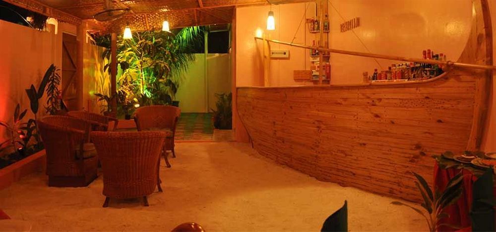 Arena Lodge Sky Maafushi Ngoại thất bức ảnh